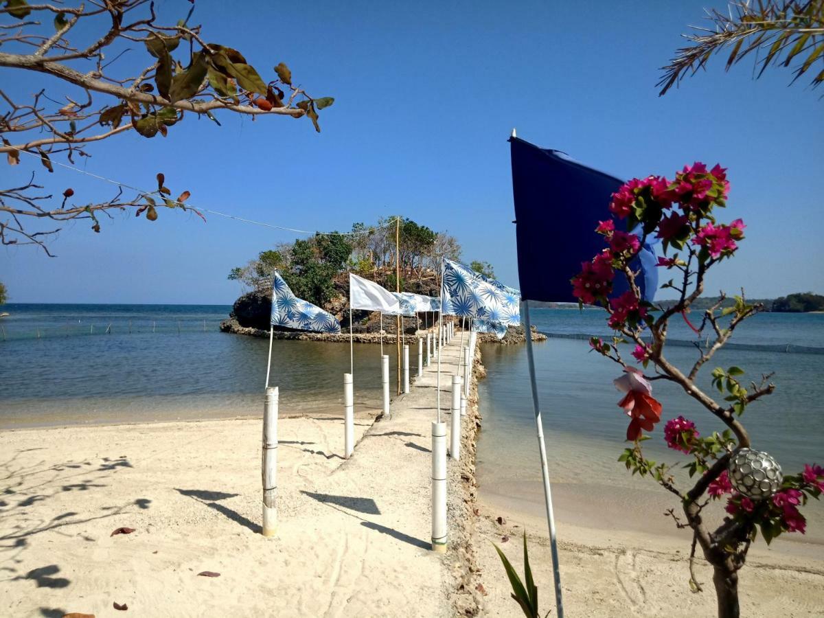 Bolo Beach Santorini - An Isolated Secluded Private Beach Property อลามินอส ภายนอก รูปภาพ